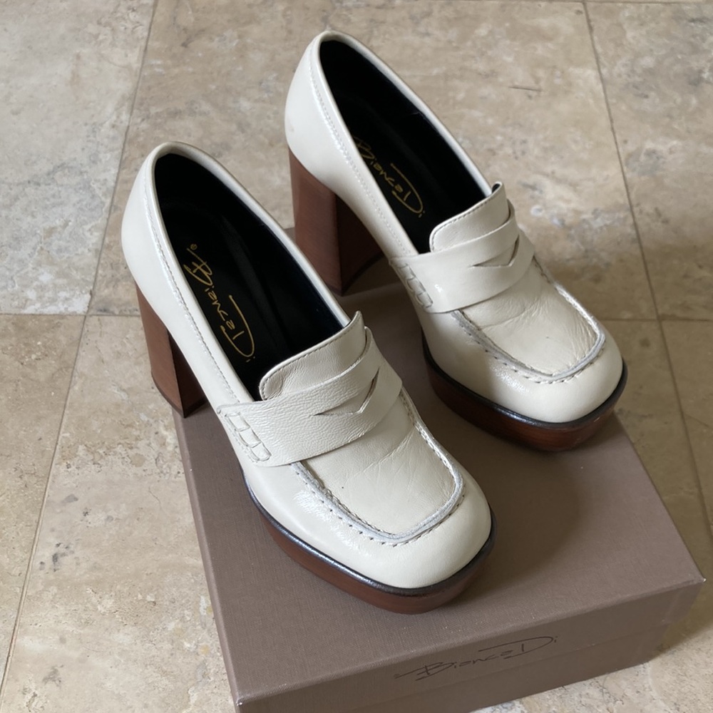 Bianca Di Italian leather loafers